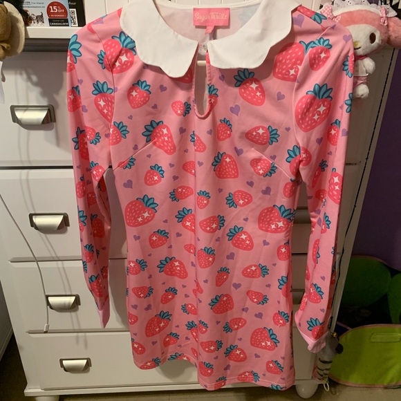 Sugar Thrillz Pink strawberry ruffle collard dress - Picture 2 of 8